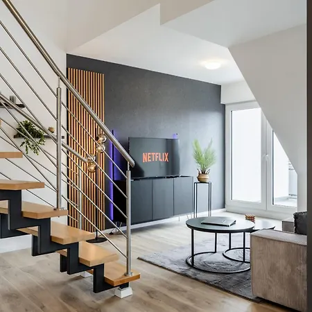 Roof-suite 02 I Aufzug I Bbq I Wifi I Balkon I Tv Apartment *